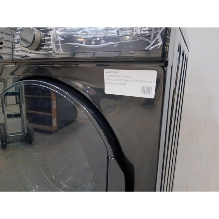 GRADE A2 - Russell Hobbs 11 Series 8kg 1400rpm Washing Machine - Black