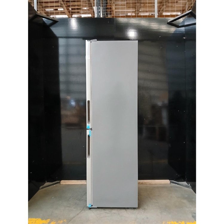 GRADE A2 - Bosch Series 2 255 Litre 50/50 Freestanding Fridge Freezer - Stainless Steel 