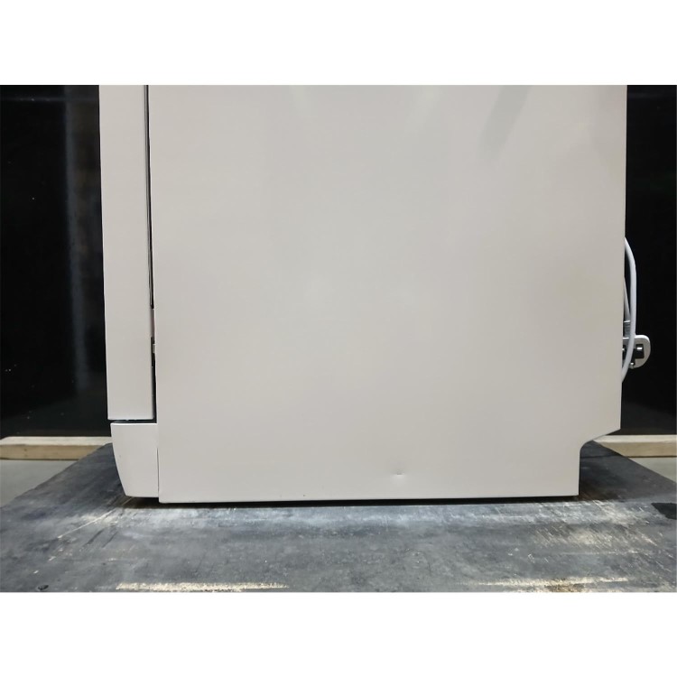 GRADE A2 - electriQ Freestanding Slimline Dishwasher - White