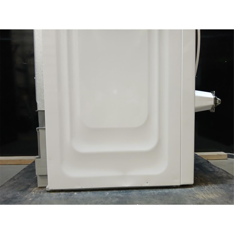 GRADE A2 - Beko Pro 7kg Integrated Heat Pump Tumble Dryer - White