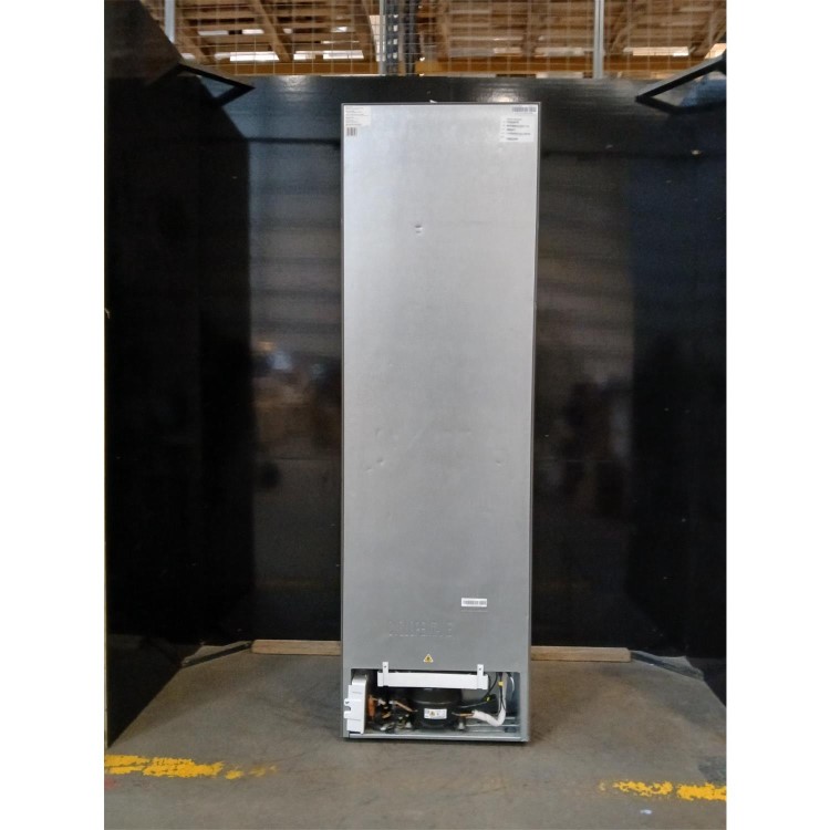 GRADE A2 - Hisense 336 Litre 60/40 Freestanding Fridge Freezer - Stainless Steel