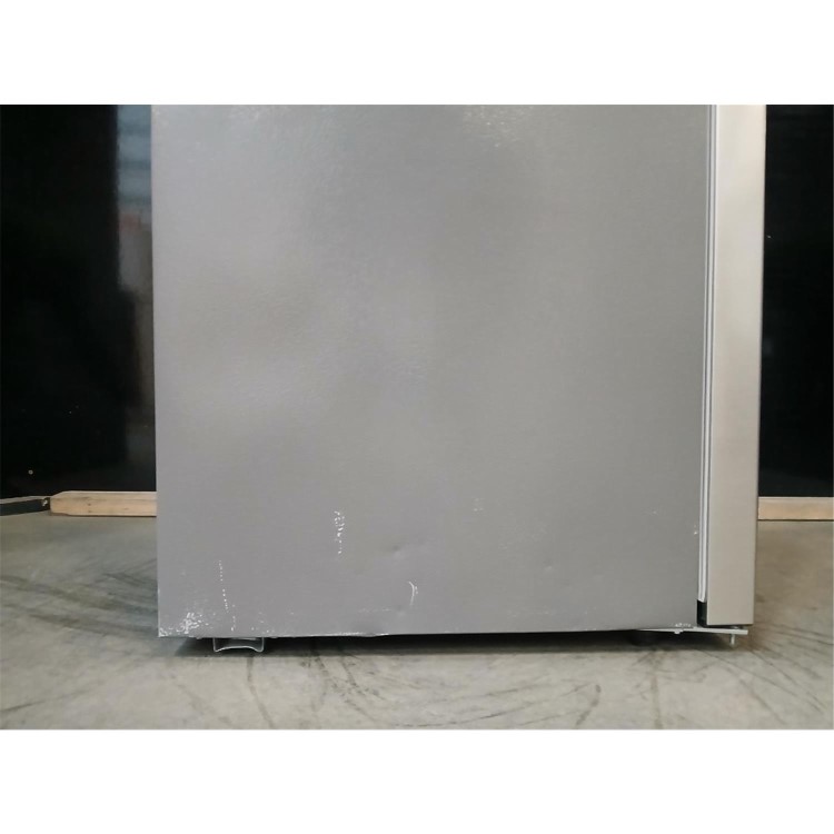 GRADE A2 - Hisense 336 Litre 60/40 Freestanding Fridge Freezer - Stainless Steel