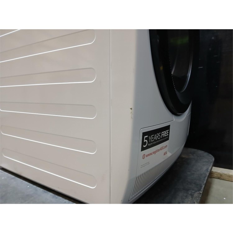 Refurbished AEG 8000 Series AbsoluteCare 9kg Heat Pump Tumble Dryer - White