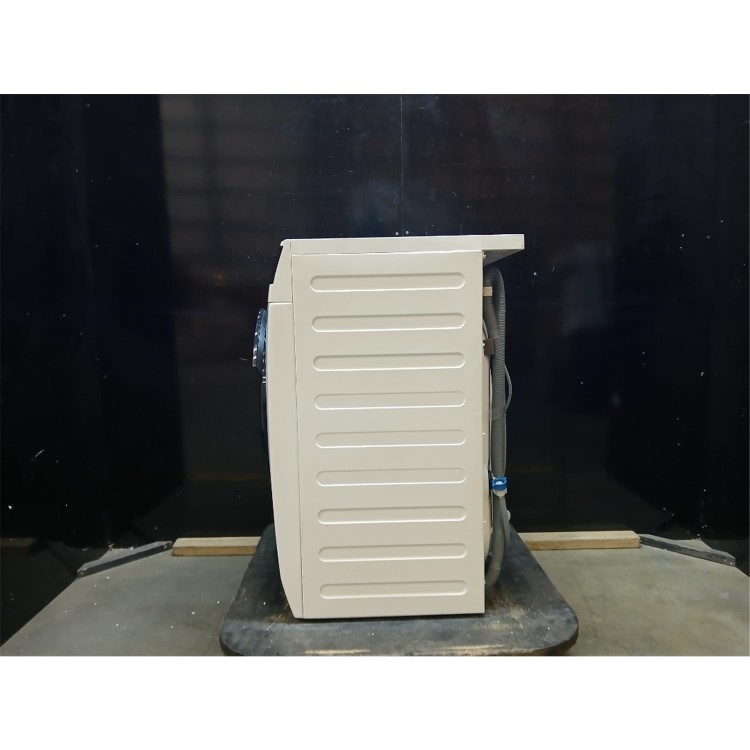 GRADE A2 - AEG 7000 Series ProSteam 9kg 1400rpm Washing Machine - White
