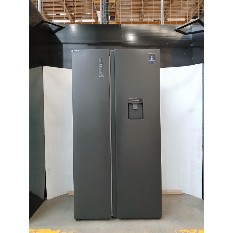 GRADE A2 - Hisense PureFlat 541 Litre Side-by-Side American Fridge Freezer - Black
