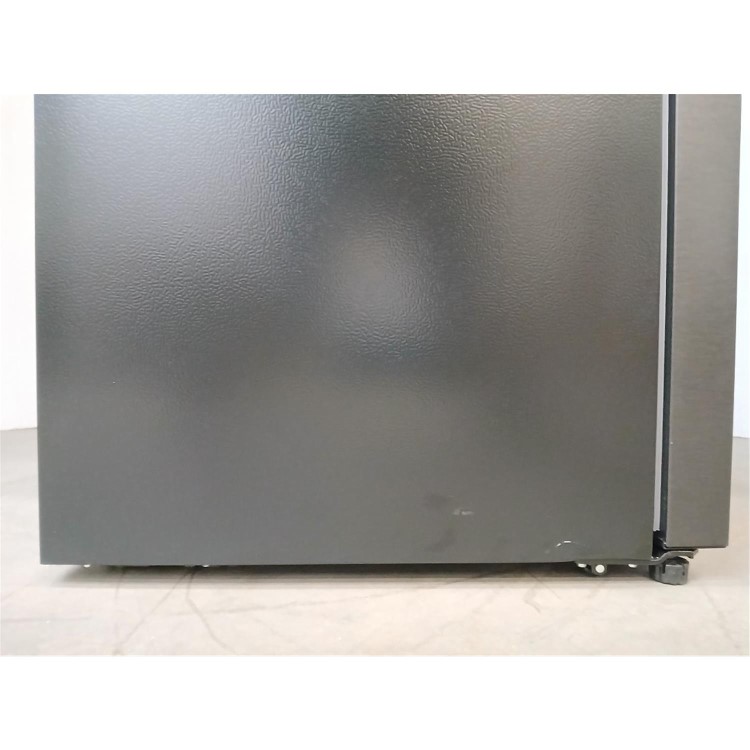 GRADE A2 - Hisense PureFlat 541 Litre Side-by-Side American Fridge Freezer - Black