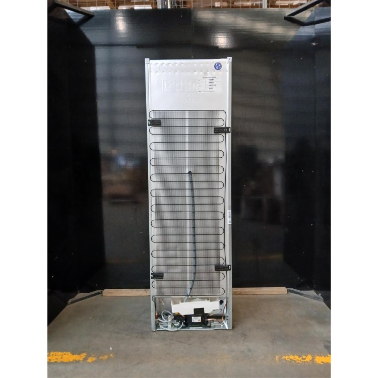 GRADE A2 - Hotpoint 265 Litre 178cm 50/50 Integrated Fridge Freezer with Sliding Door Hinge