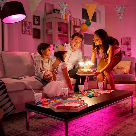 Philips Hue White & Colour Ambiance with B22 Bayonet Ending - 2 Pack