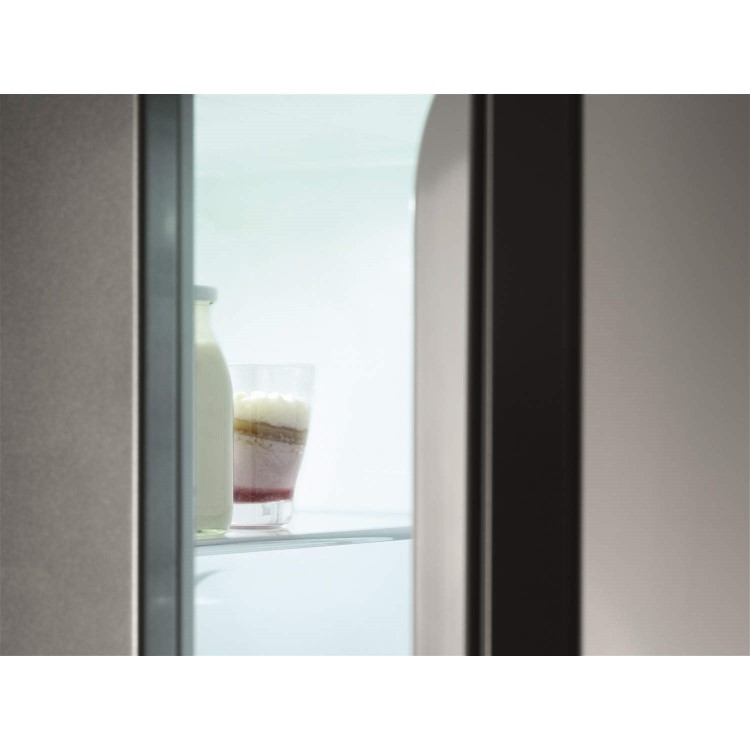 AEG SKD71813C0 177cm 310 Litre In-column Integrated Fridge