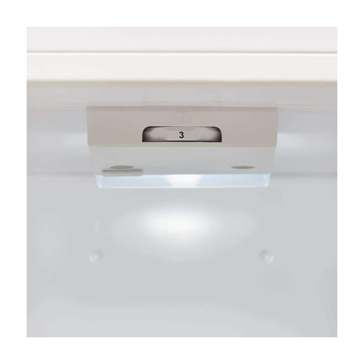 Refurbished Baumatic BRCIS3180E/N Integrated 243 Litre 70/30 Fridge Freezer White