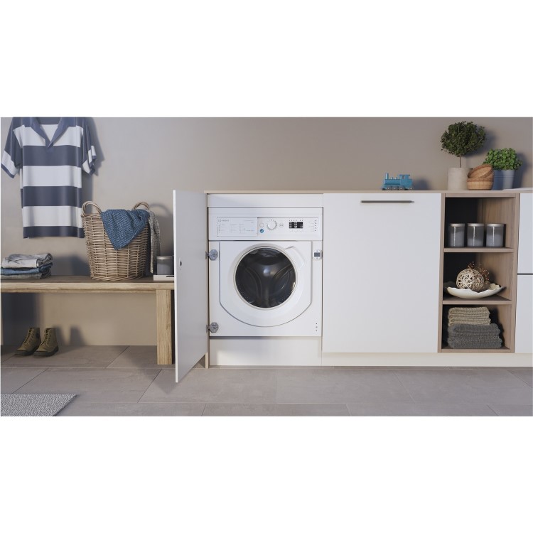 Indesit 9kg 1400rpm Integrated Washing Machine - White