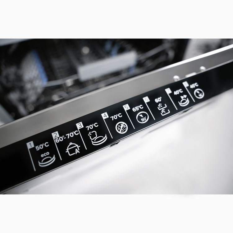 CDA 15 Place Settings Fully Integrated Dishwasher