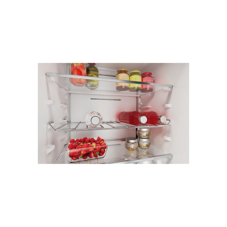 Refurbished Hotpoint HTC20T321 Integrated 280 Litre 70/30 Frost Free Fridge Freezer White