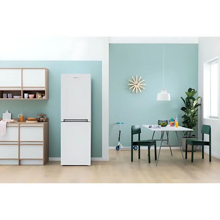 Refurbished Indesit IBNF55181WUK Freestanding 260 Litre 50/50 Frost Free Fridge Freezer White