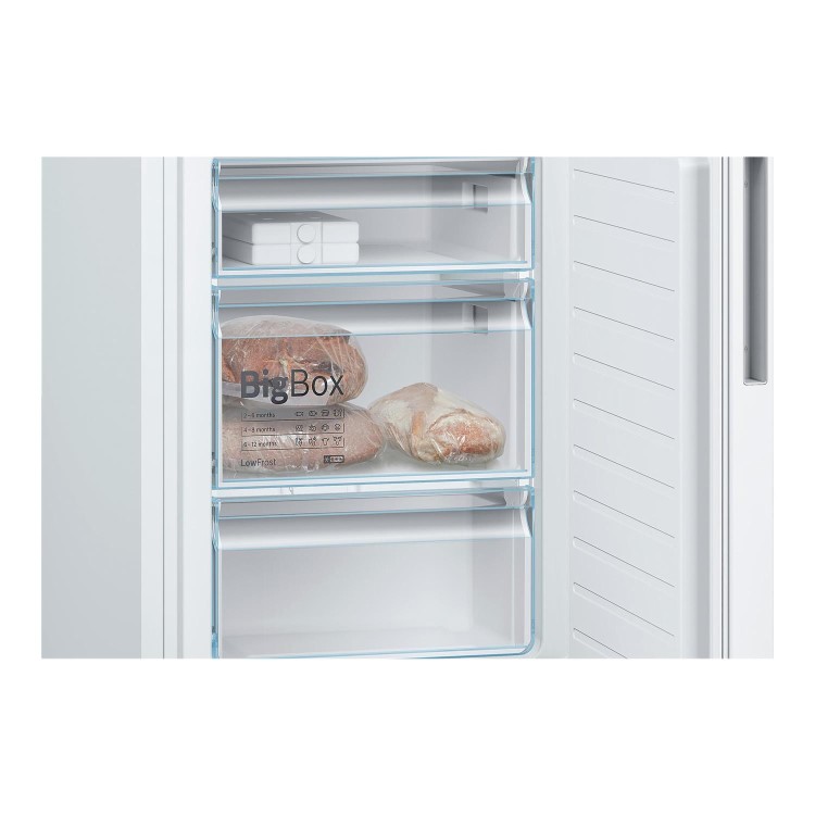 Refurbished Bosch KGE36AWCA Freestanding 302 Litre 60/40 Low Frost Fridge Freezer White