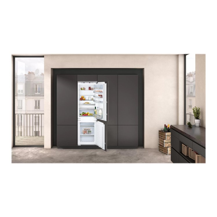 Refurbished Neff N70 KI7863DF0G Integrated 273 Litre 70/30 Frost Free Fridge Freezer