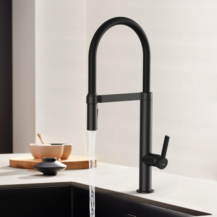 Abode Carbon Professional Spray Single Lever Mixer Tap - Gunmetal
