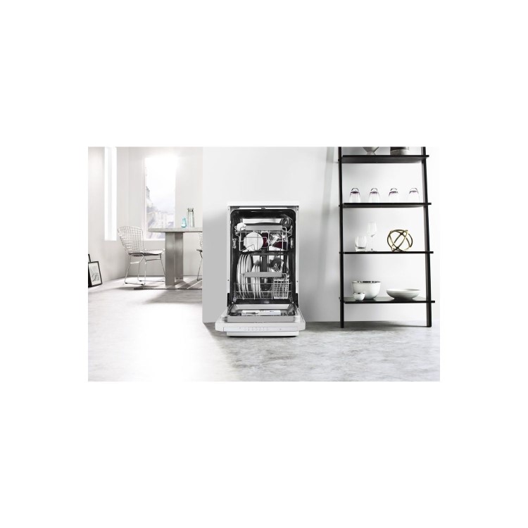 Whirlpool Supreme Clean ADP301WH 10 Place Slimline Freestanding Dishwasher - White