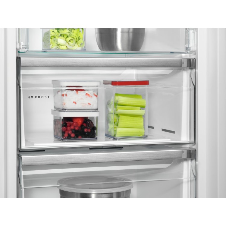 AEG 307 Litre Tall Freestanding Freezer - Silver
