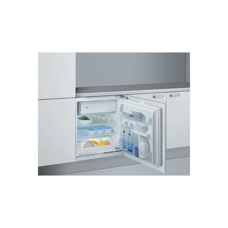 Whirlpool ARG1081ARE Under Counter Integrated Fridge With 18L Icebox