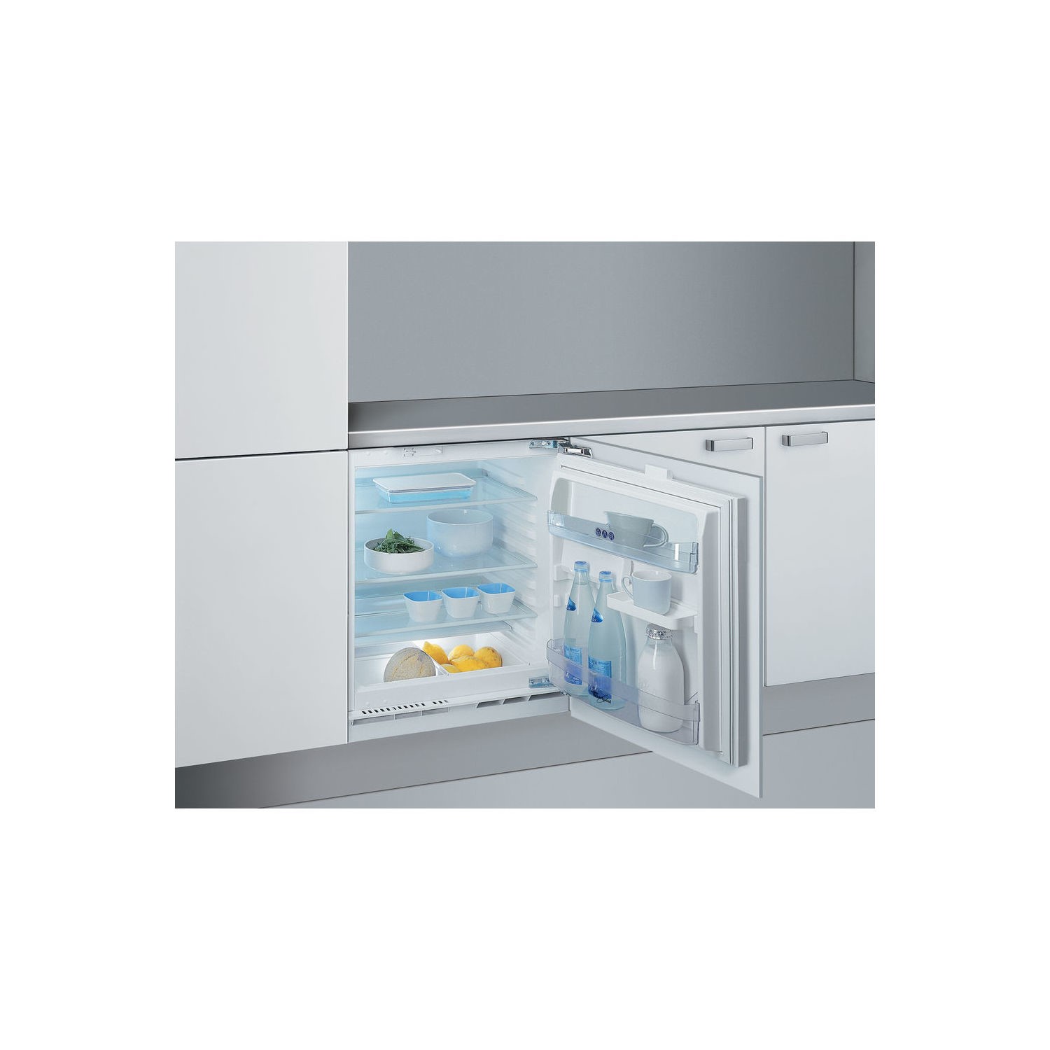 Whirlpool ARG146ALA Larder Fridge 146 Litre Integrated Under Counter