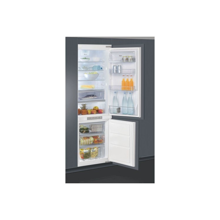 Whirlpool ART195/63APLUS/NF 70-30 Integrated Fridge Freezer