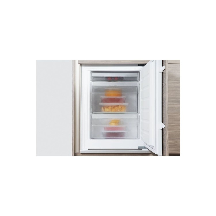 Whirlpool ART4550/APLUSSF 50-50 Integrated  Fridge Freezer