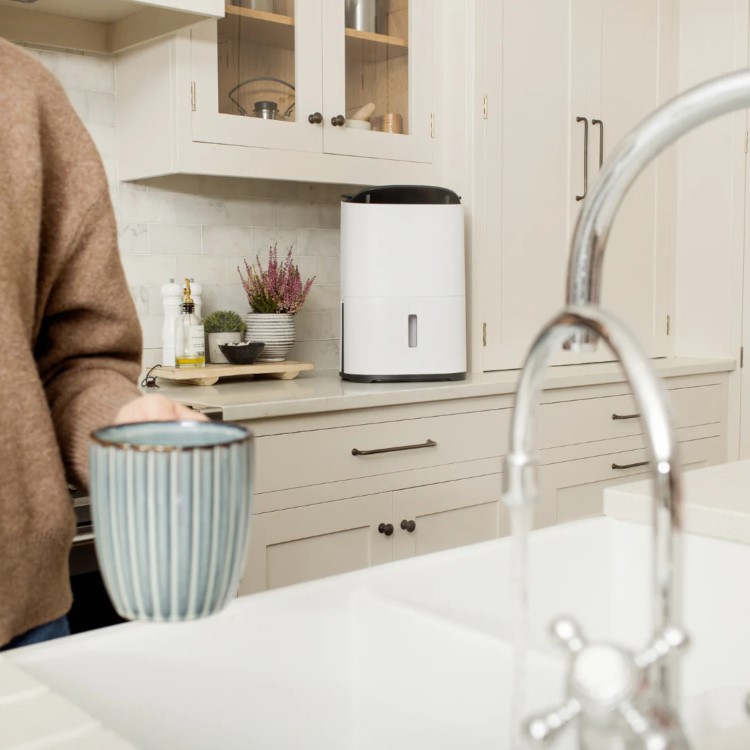 GRADE A1 - Meaco Arete Two 12L Low Energy Quiet Smart Dehumidifier