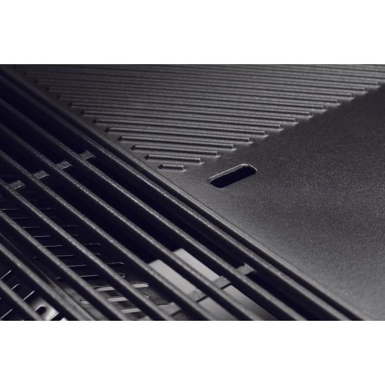 BeefEater 1500 Series - 4 Burner Gas BBQ Grill & Side Burner Trolley - Silver