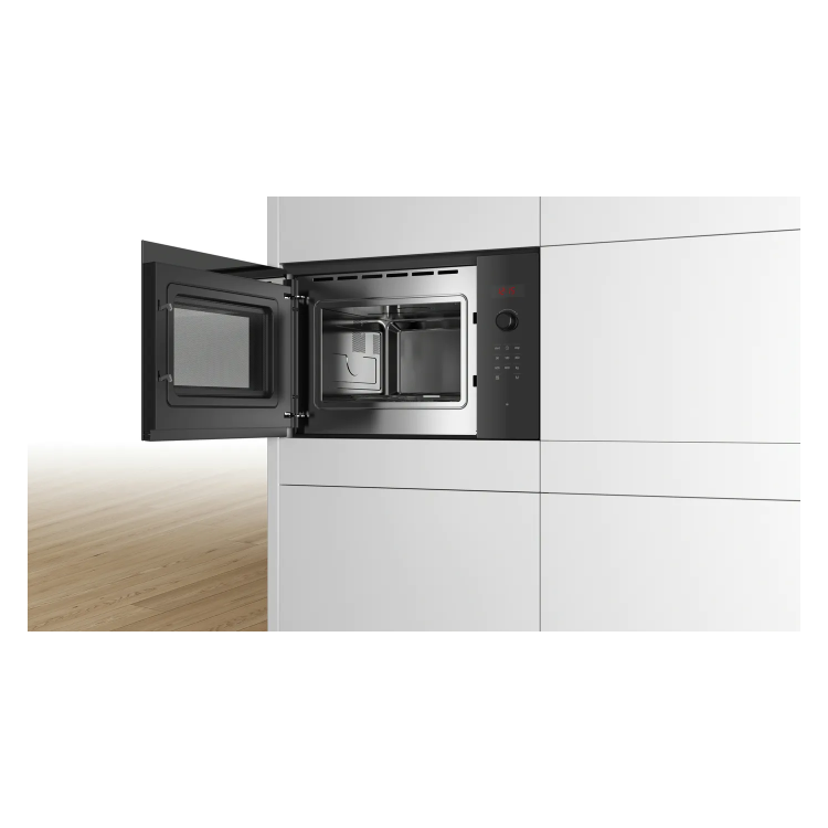Refurbished Bosch Serie 4 BFL523MB0B Built In 20L 800W Microwave Oven Black