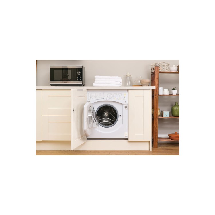 Hotpoint BHWD1491 7kg Wash 5kg Dry 1400rpm Integrated Washer Dryer - White