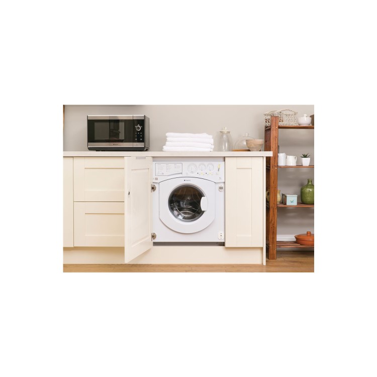 Hotpoint BHWD1491 7kg Wash 5kg Dry 1400rpm Integrated Washer Dryer - White