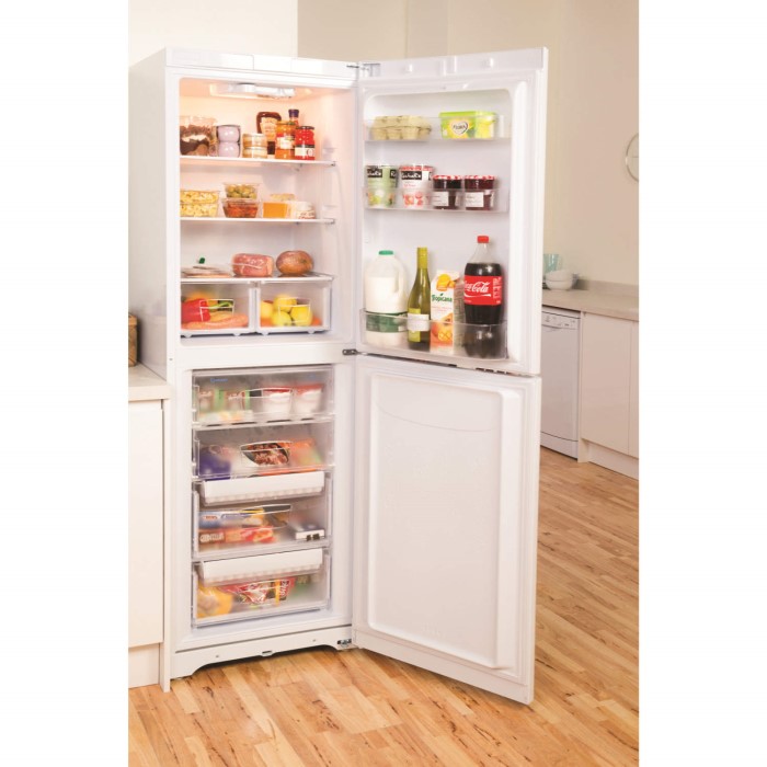 Indesit BIAA134P Free-Standing Fridge Freezer in Polar white ... Indesit BIAA134P Free-Standing Fridge Freezer in Polar white ...