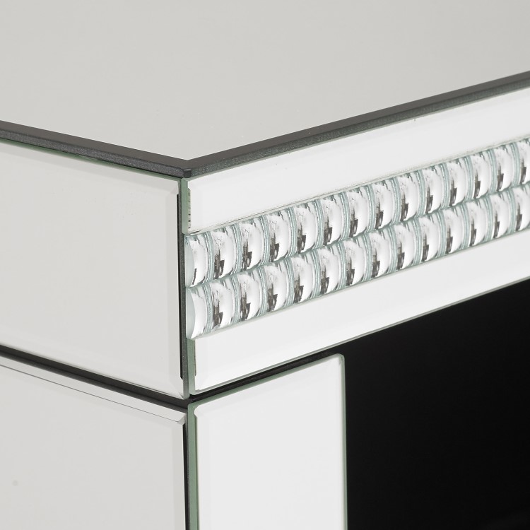 LPD Biarritz Mirrored TV Stand with Diamante Trim - TV's up to 40"
