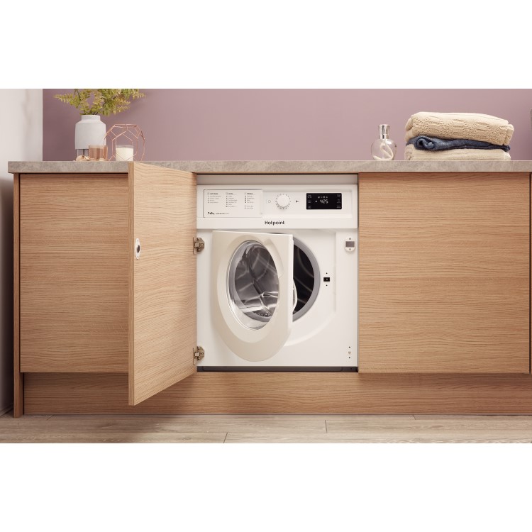 GRADE A2 - Hotpoint BIWDHG7148 7kg Wash 5kg Dry 1400rpm Integrated Washer Dryer - White