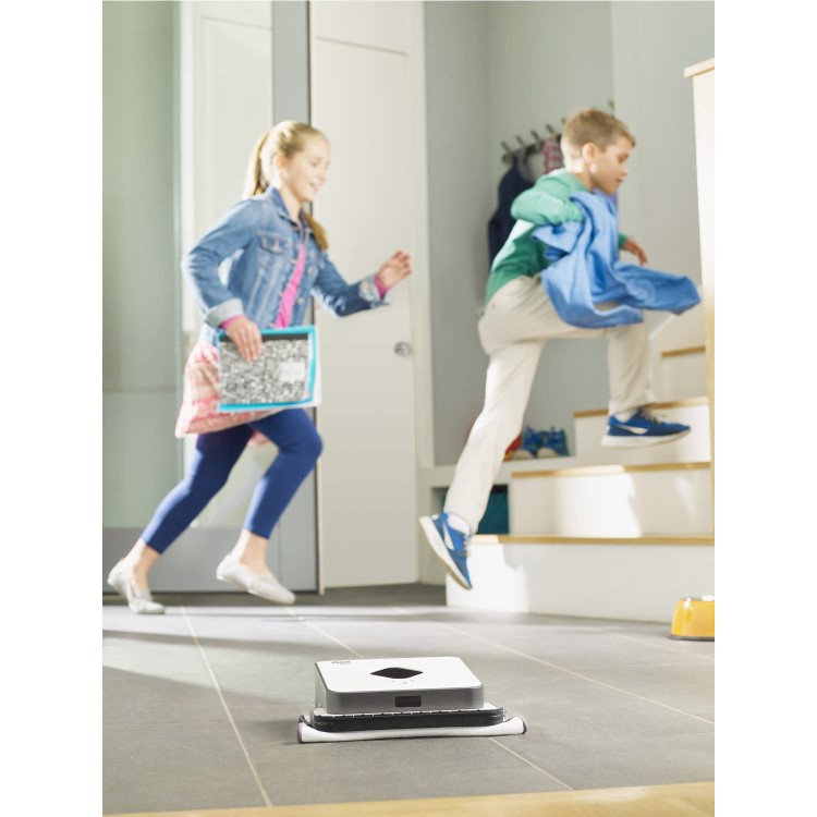 iRobot BRAAVA390T  Floor Mopping Robot