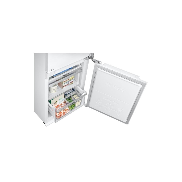 GRADE A2 - Samsung BRB260000WW 54cm Wide Frost Free 70-30 Integrated Upright Fridge Freezer - White