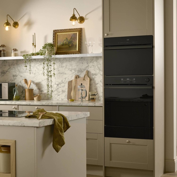 Hisense BSA66346PDBGUK Digital Electric Self Cleaning Single Oven - Black