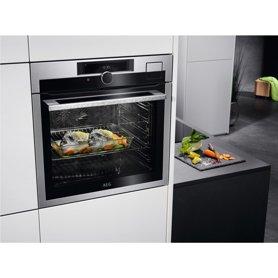 AEG 9000 SteamPro Electric Builtin Single Oven Stainless Steel