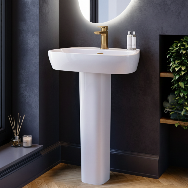 Brass Freestanding Left Hand Shower Bath Suite with Toilet and Basin - Amaro