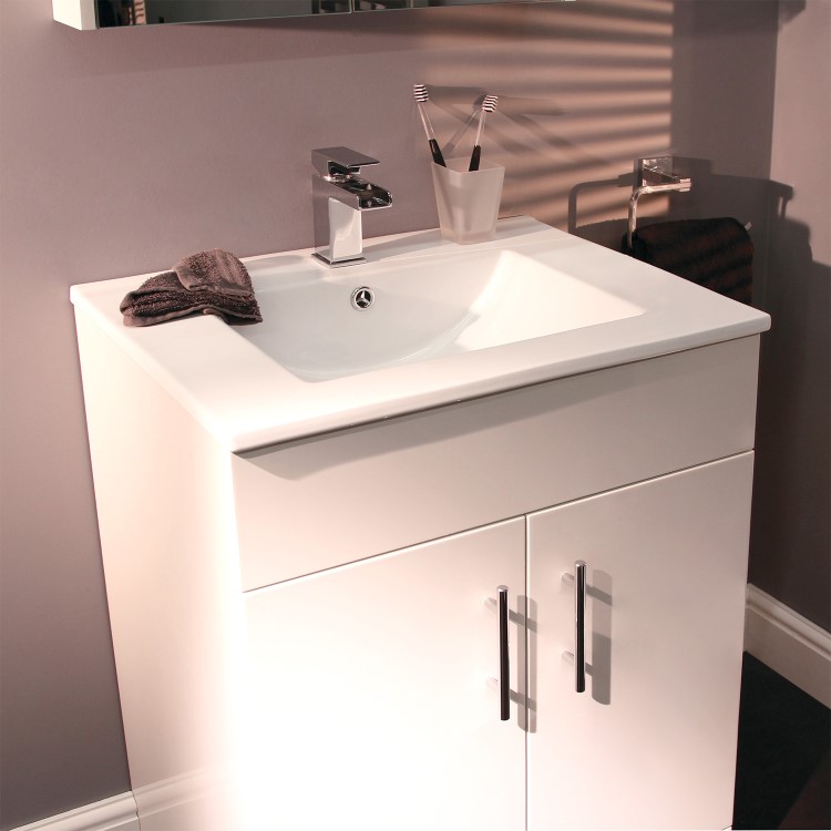 600mm Floorstanding Vanity Unit with Basin - Aspen