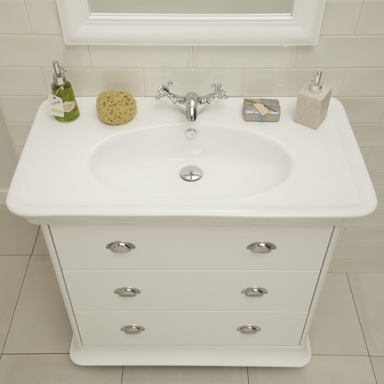 Valencia 900mm Vanity Unit - White 3 Drawer Unit