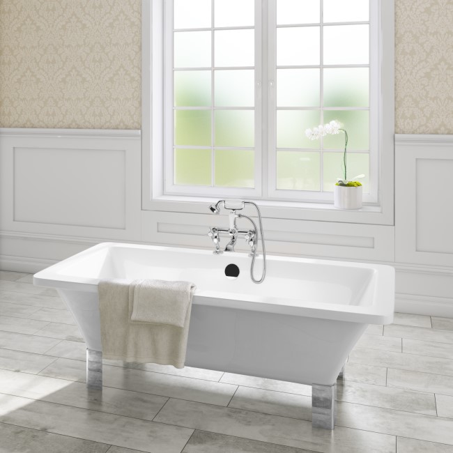 GRADE A2 - Athena Traditional Double Ended Freestanding Bath - 1690 x 740 x 570mm