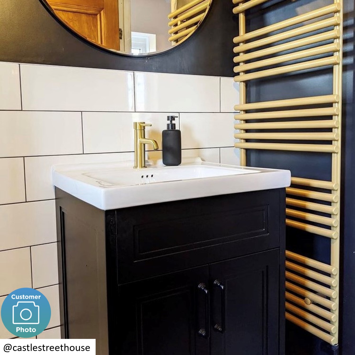 Black freestanding shop vanity unit