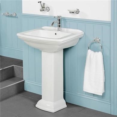 Traditional Pedestal Basin 600mm