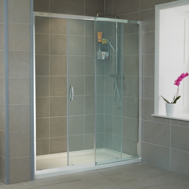 Aquafloe Iris 8mm 1500 x 900 Sliding Door Shower Enclosure