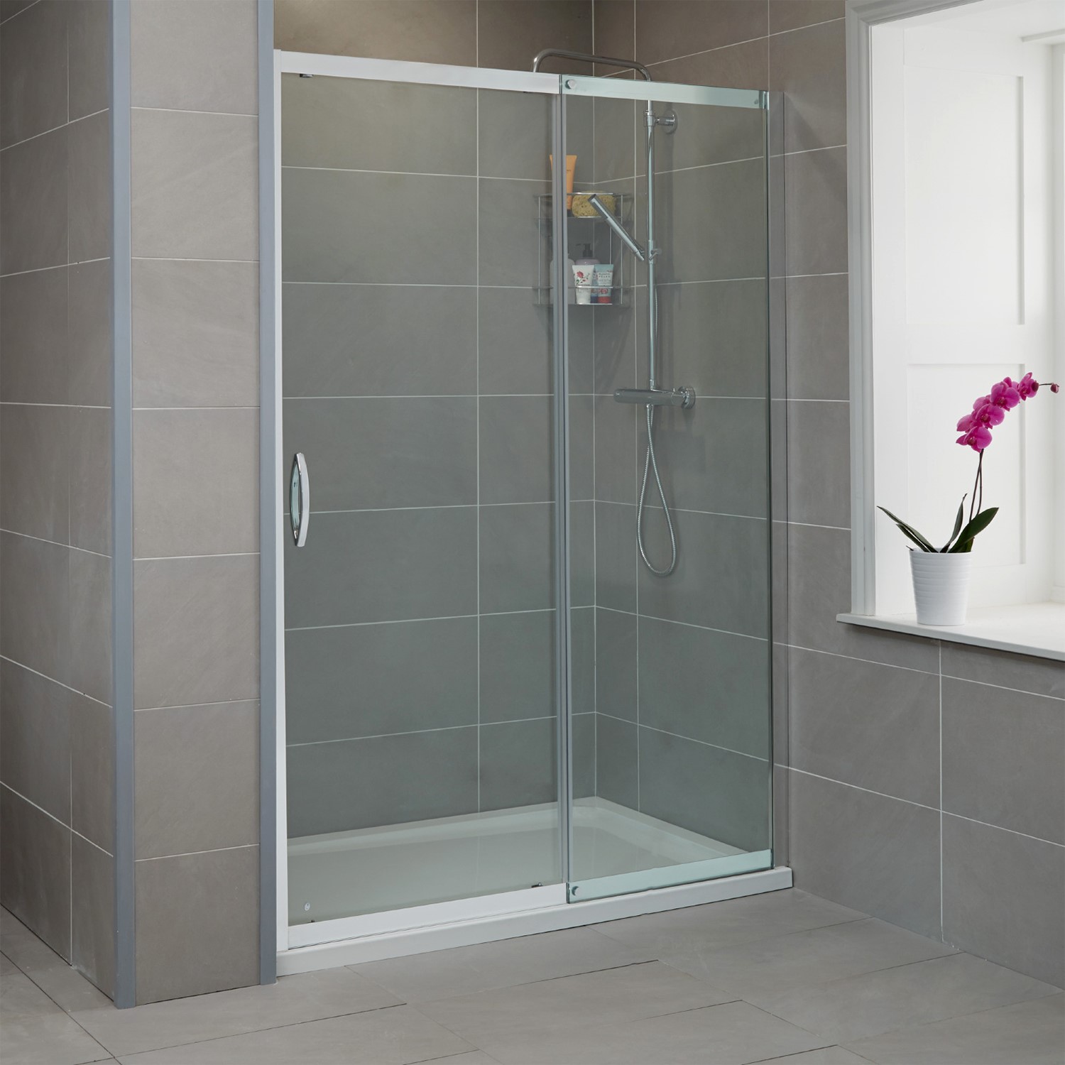 Aquafloe Iris 8mm 1700 Sliding Shower Door