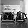 Delonghi Brillante Kettle and Toaster Set - Black 