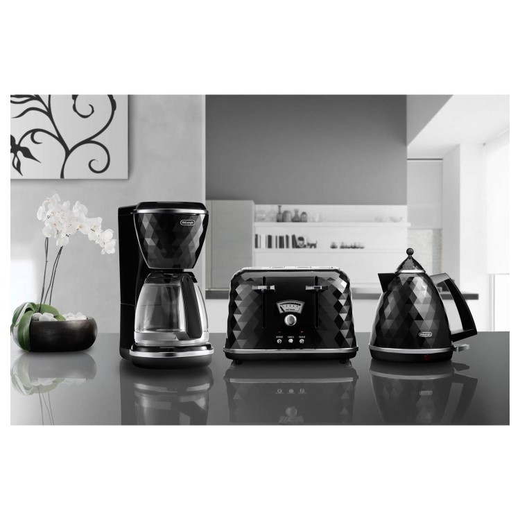 Delonghi CTJ4003.BK Brillante Four Slice Toaster - Black