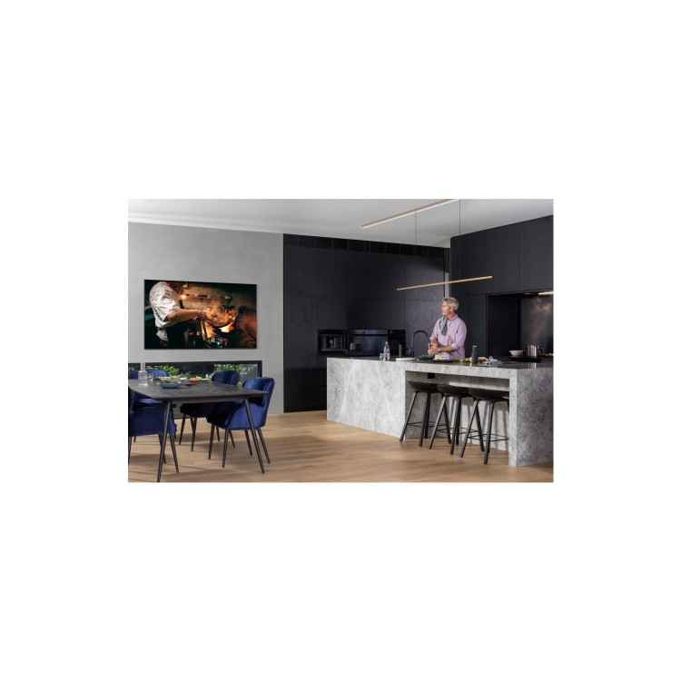 Samsung QE65Q800TATXXU 65" 8K Ultra Sharp HD HDR10+ Smart QLED TV with Soundbar & Subwoofer